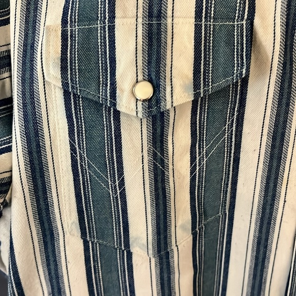 Vintage Wrangler Pearl Snap button Dress Shirt - Picture 7 of 7